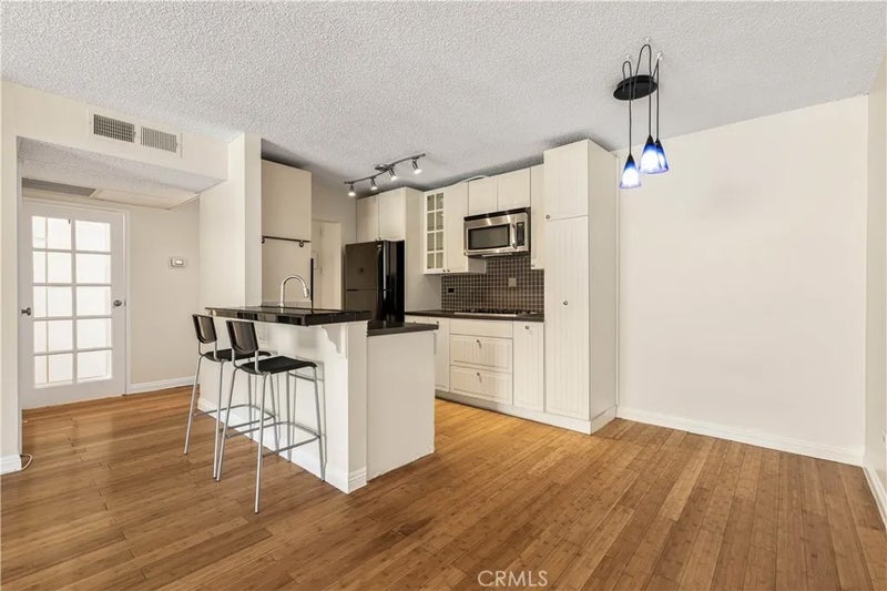 421 S La Fayette Park 406