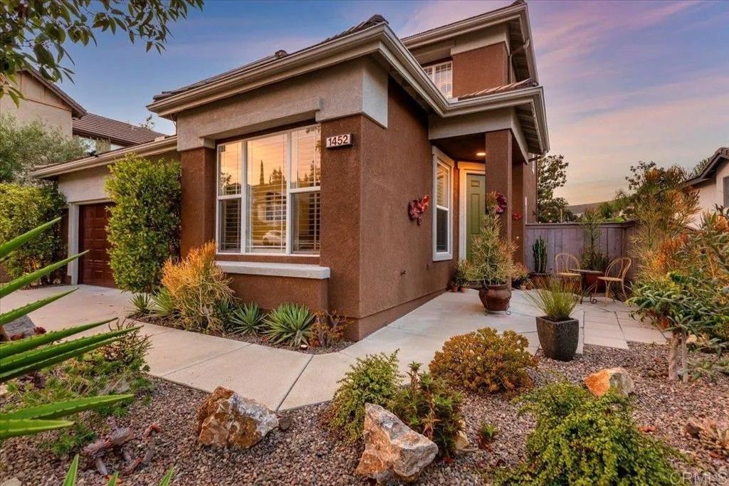 Photo of 1452 Golden Sunset Drive, San Marcos, CA 92078 (MLS # NDP2509382)