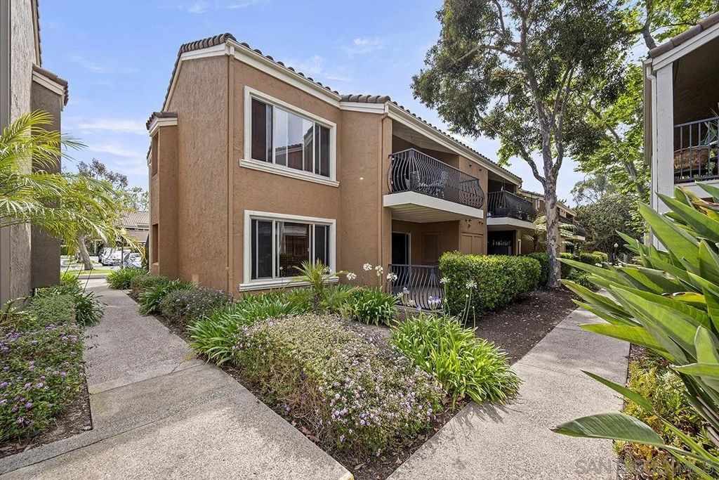 Photo of 8450 Via Mallorca #234, La Jolla, CA 92037 (MLS # 260011240)