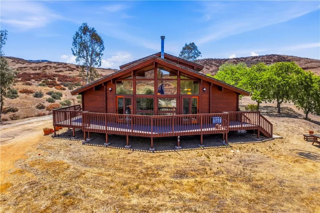 37475 Crown Valley