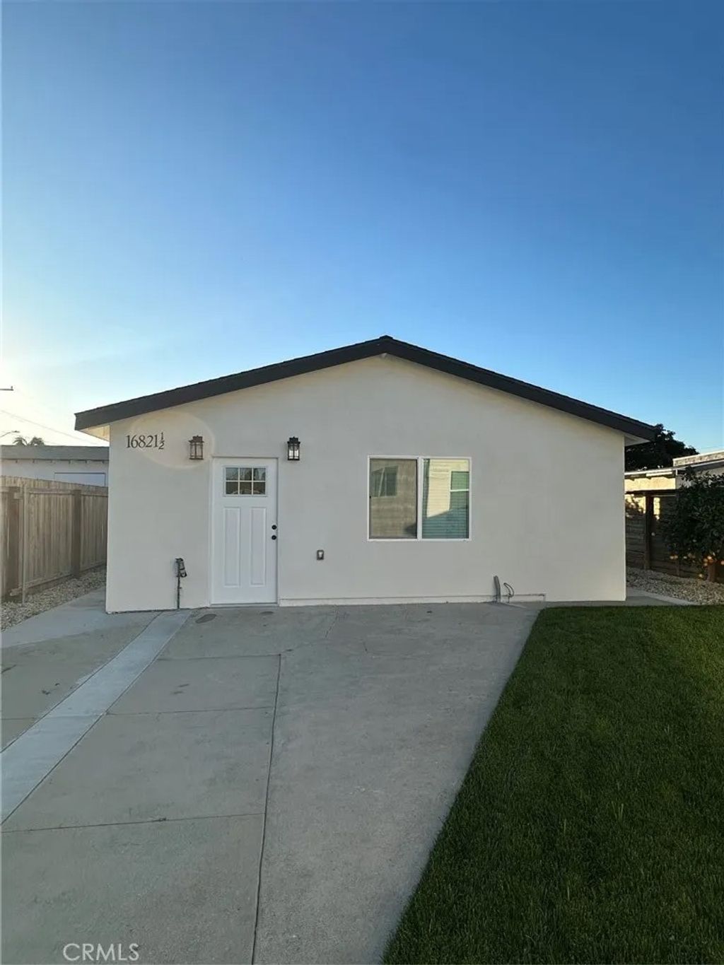 Photo of 16821 Ardmore Ave, Bellflower, CA 90706 (MLS # DW26010364)