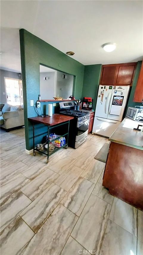 Tiny photo for 49437 Pioneer Dr, Morongo Valley, CA 92256 (MLS # JT25245435)