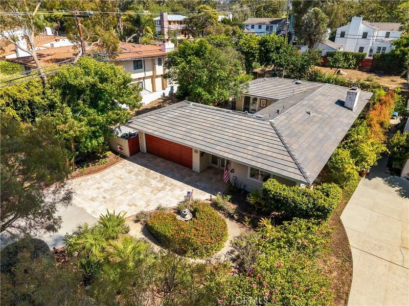 3336 Palos Verdes Drive North