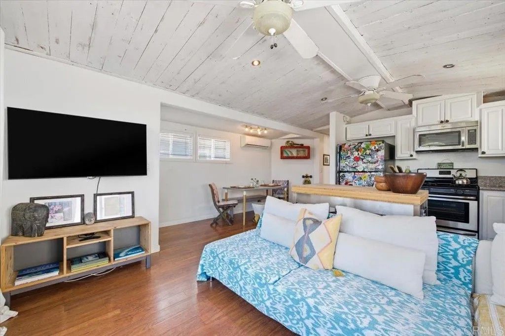 Photo of 123 Jasper St #38, Encinitas, CA 92024 (MLS # NDP2602764)