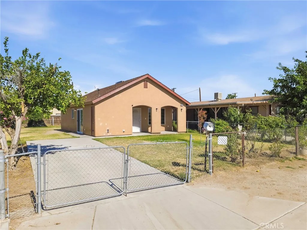 301 N Derby