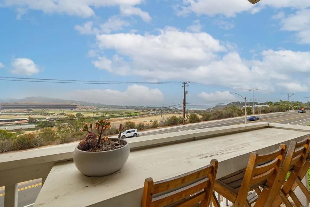 245 Turf View Drive