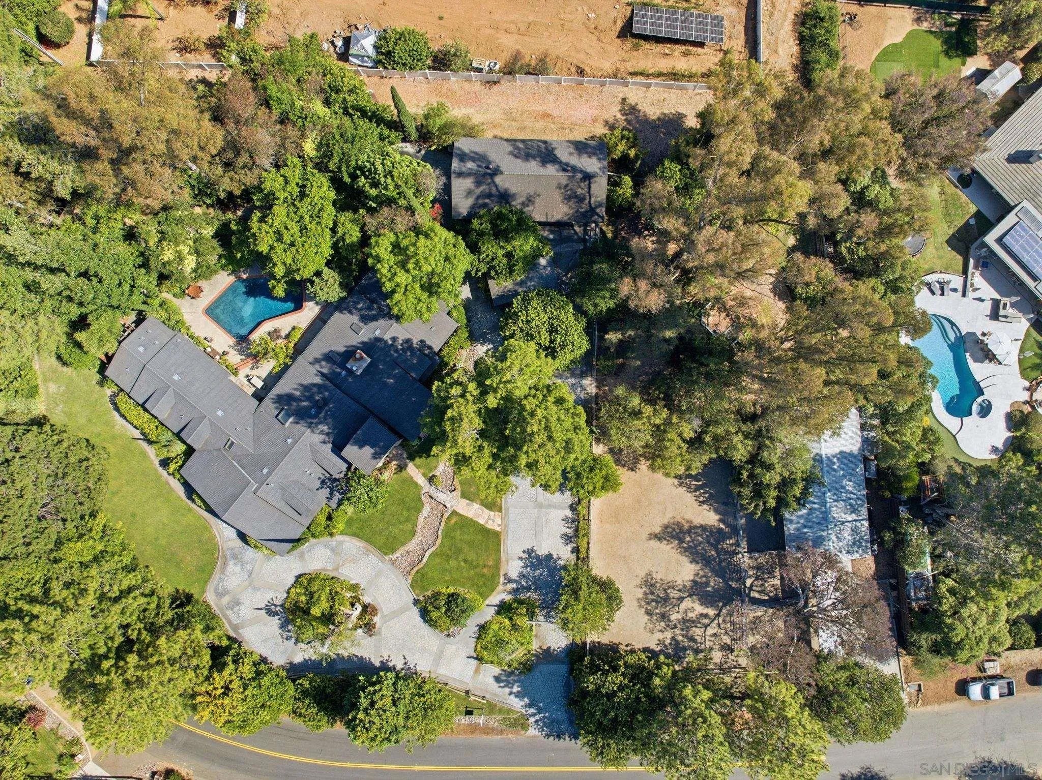 13327 Calle Colina