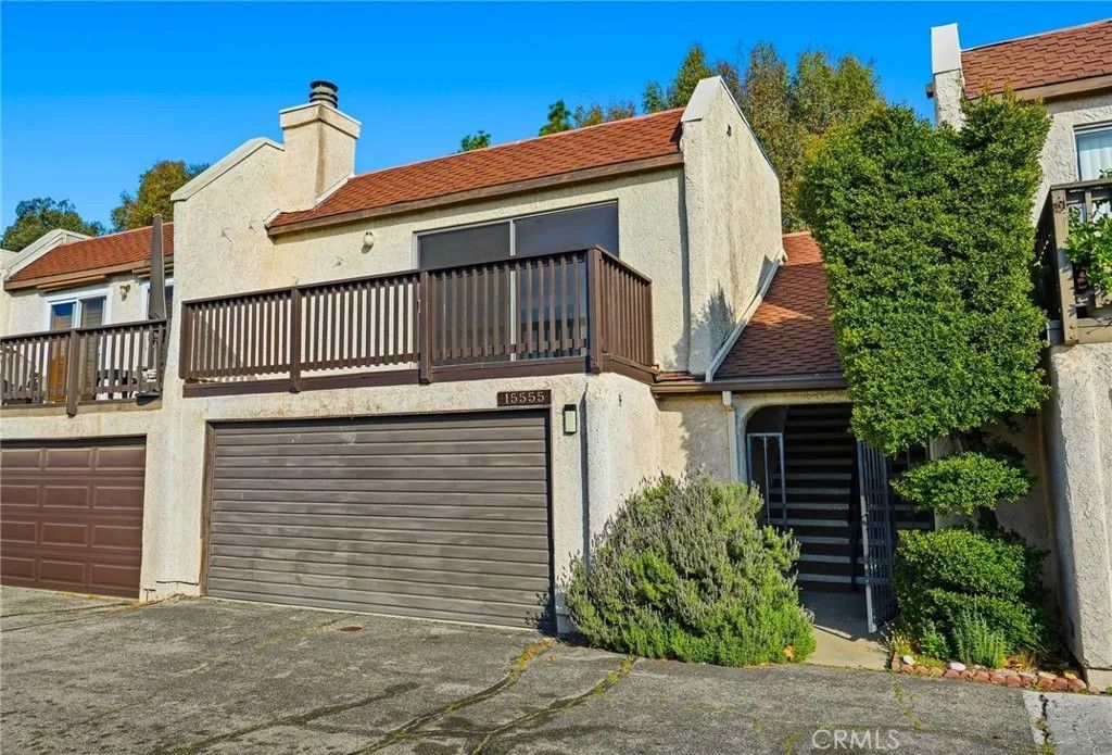 Photo of 15555 Crestview Lane #94, Granada Hills, CA 91344 (MLS # SR26017081)