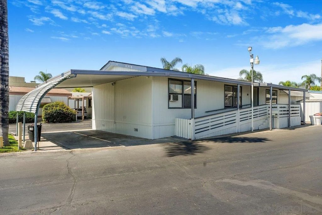 Photo of 211 N Citrus Avenue #50, Escondido, CA 92027 (MLS # 250034616)