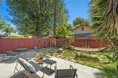 Tiny photo for 5919 Cantaloupe Avenue, Valley Glen, CA 91401 (MLS # SR25246282)