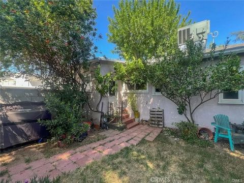 Tiny photo for 5919 Cantaloupe Avenue, Valley Glen, CA 91401 (MLS # SR25246282)