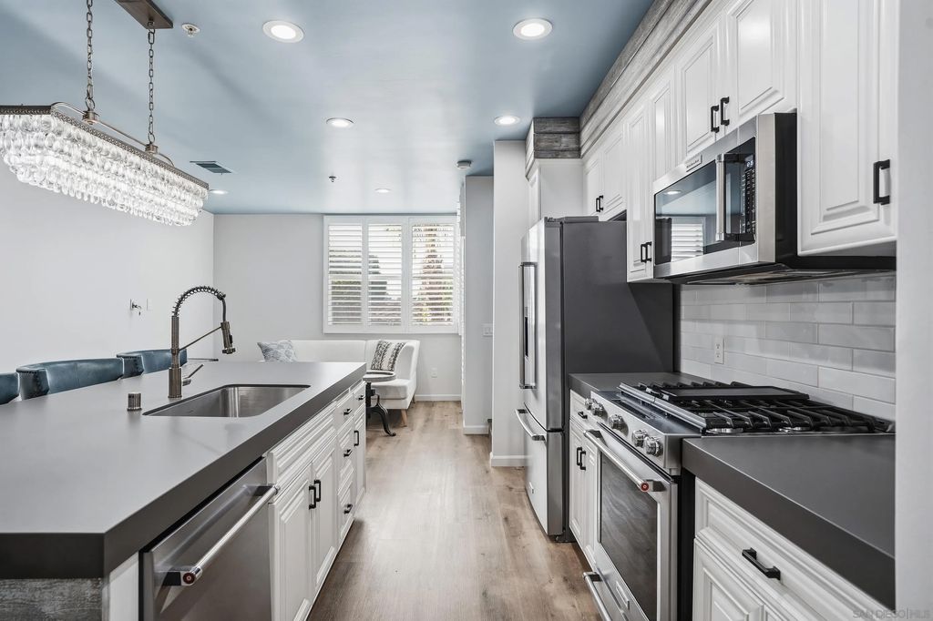 Photo of 687 S Coast Hwy 101 #216, Encinitas, CA 92024 (MLS # 250044209)