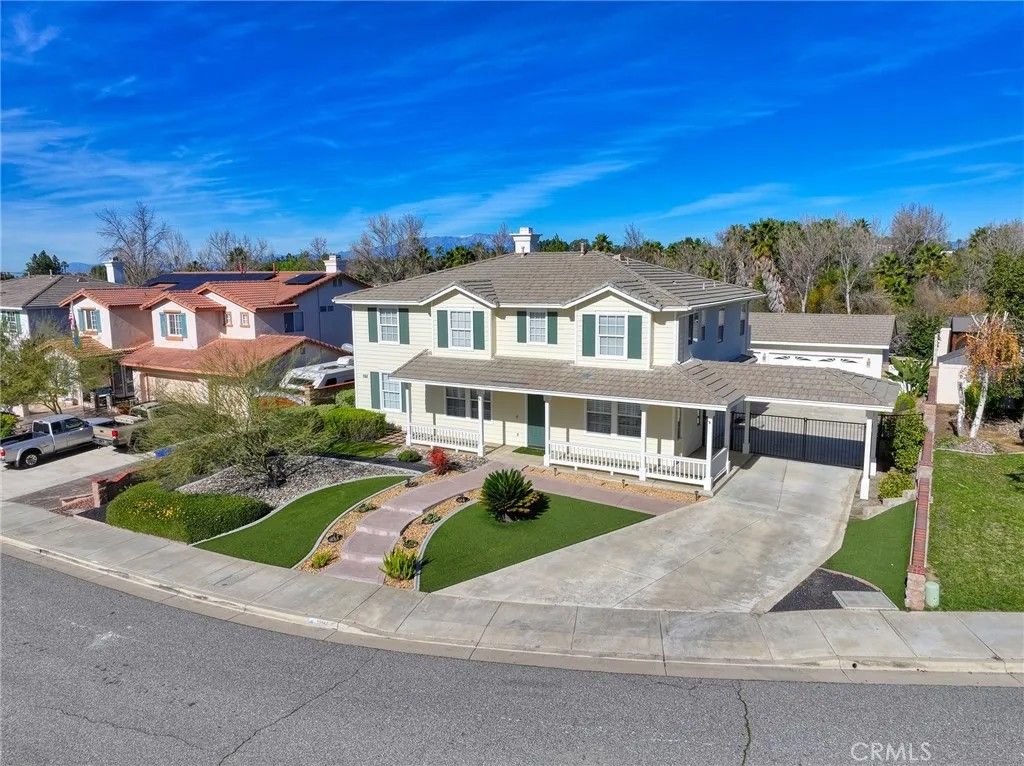 Photo of 19156 Zamora Way, Riverside, CA 92508 (MLS # OC26007159)