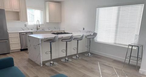 4763 Terrace Dr B San Diego CA 92116