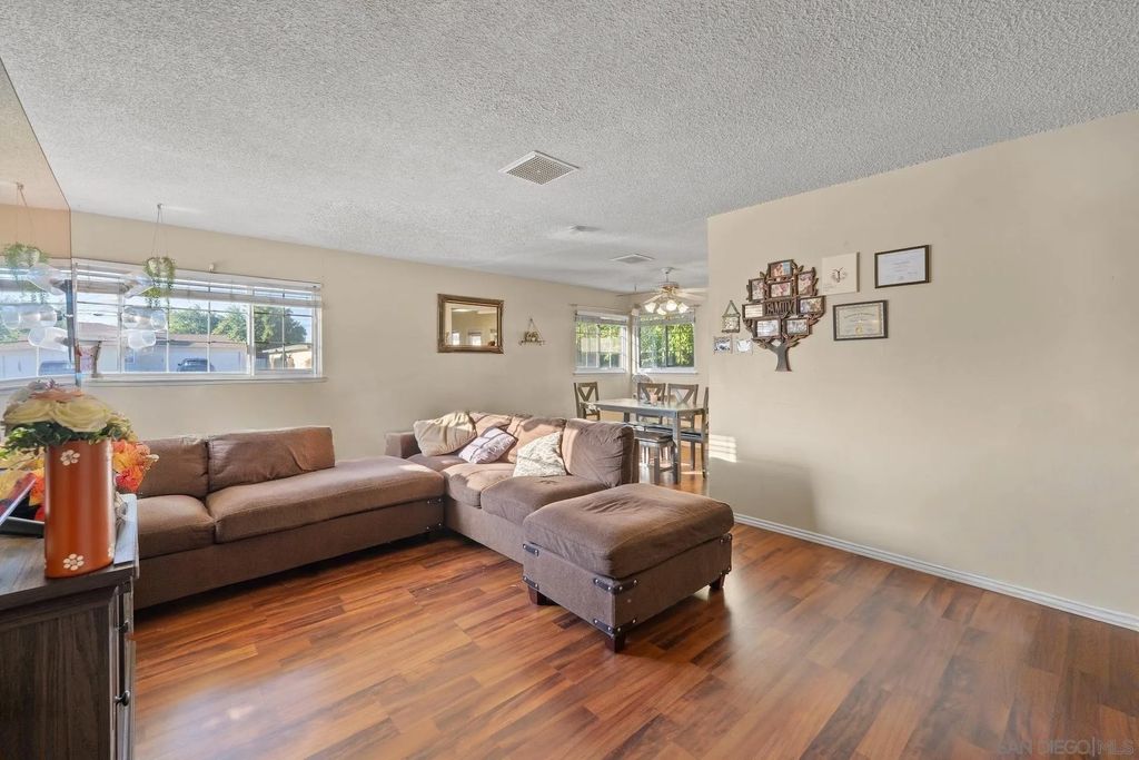 Photo of 1127 Ave J9, Lancaster, CA 93534 (MLS # 250041620)