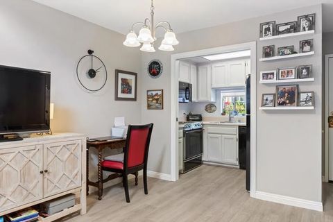 Tiny photo for 1681 Circa Del Lago #F102, San Marcos, CA 92078 (MLS # NDP2510293)