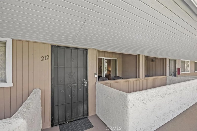 575 N Villa Court 212