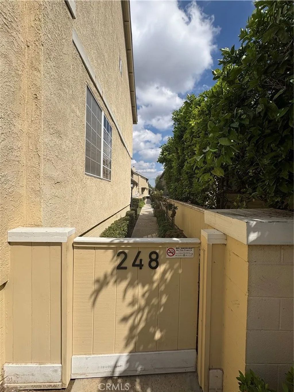 Photo of 248 N Mar Vista Avenue #2, Pasadena, CA 91106 (MLS # AR26069359)