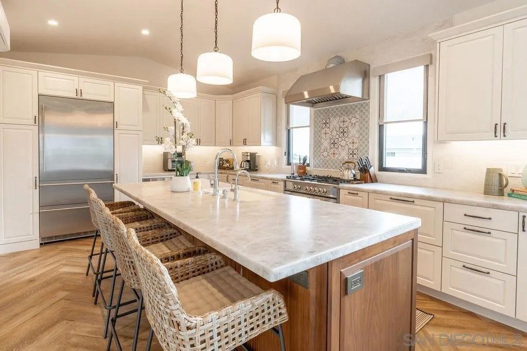 Photo of 606 Camino De Orchidia, Encinitas, CA 92024 (MLS # 250040843)