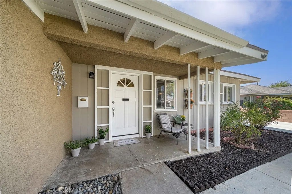 1408 W Avenue H14