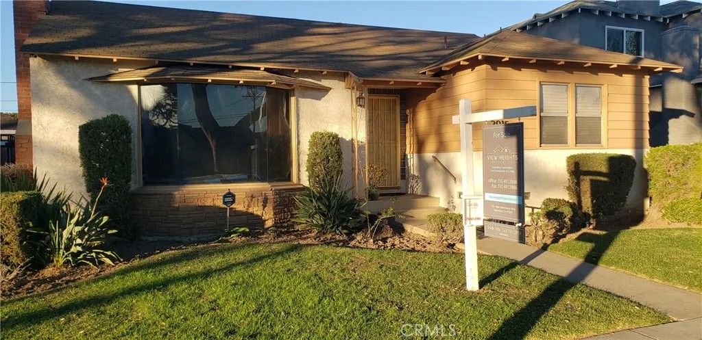 Photo of 2915 W 95th St, Inglewood, CA 90305 (MLS # PF25271959)