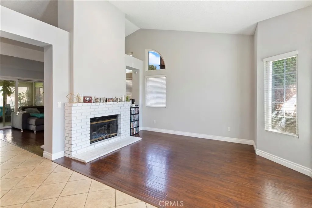 4828 Mount Abbott