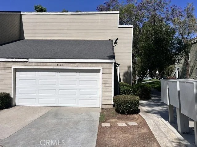 5706 Old Village Road 207