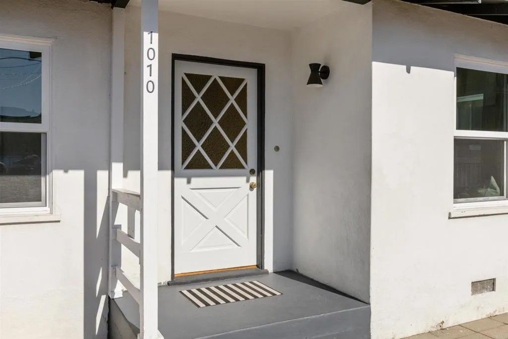 Photo of 1010 Grand Avenue, Carlsbad, CA 92008 (MLS # NDP2510074)