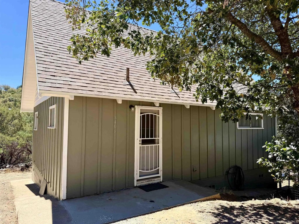 Photo of 3406 Windward Drive, Julian, CA 92036 (MLS # 260021251)