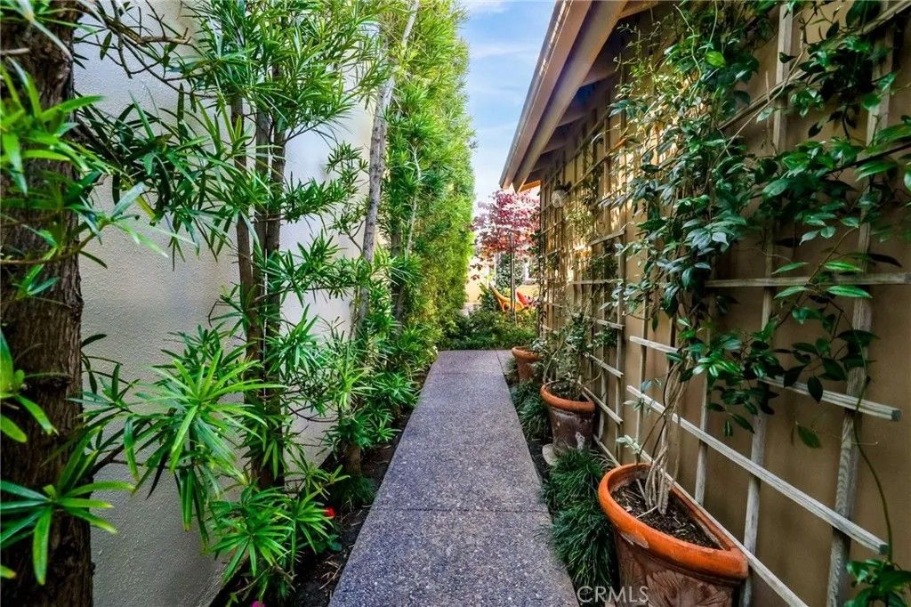 Photo of 377 Galleon Way, Seal Beach, CA 90740 (MLS # PW26069196)