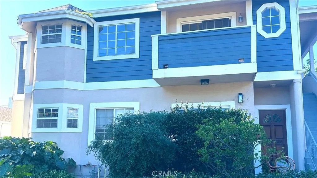 Photo of 525 S Main St, Burbank, CA 91506 (MLS # SR26012910)