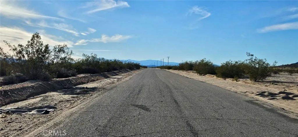 801 Valle Vista Rd.