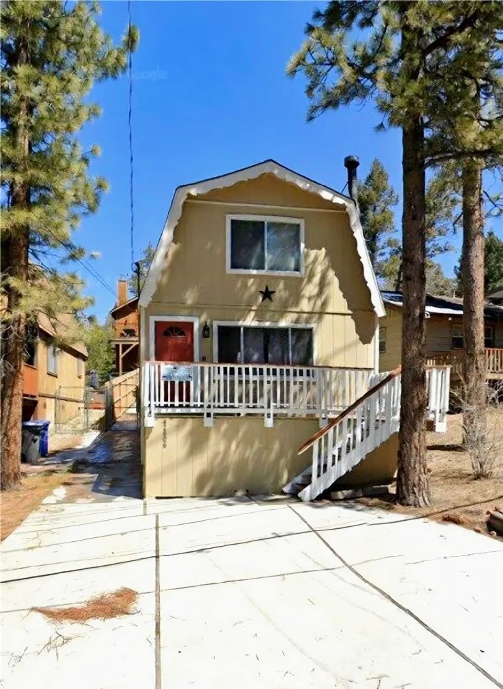 Photo of 42806 Cougar Rd, Big Bear Lake, CA 92315 (MLS # OC26070463)