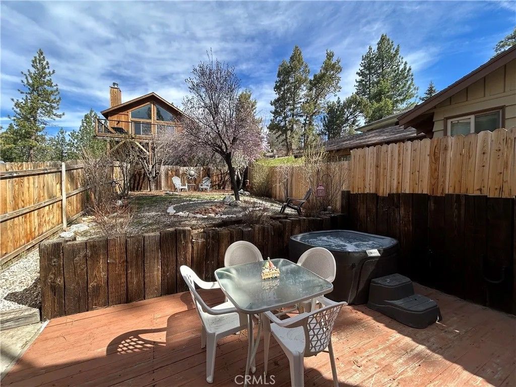 Photo of 42806 Cougar Rd, Big Bear Lake, CA 92315 (MLS # OC26070463)