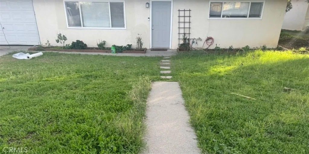 Photo of 2062 W Lincoln St, Banning, CA 92220 (MLS # IG26002663)