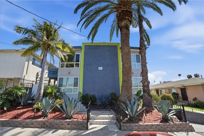 720 N Market