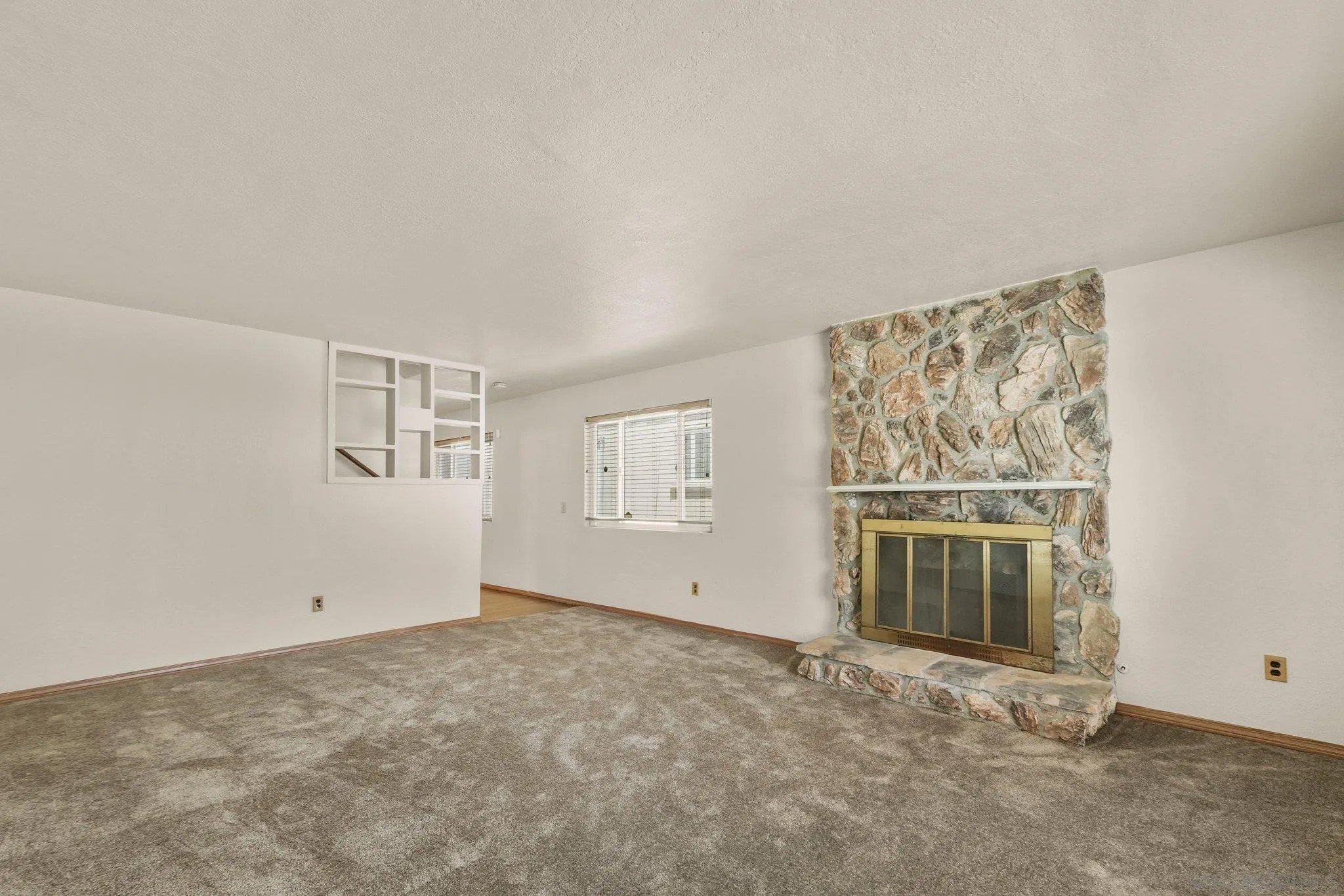 244 Elvado Way