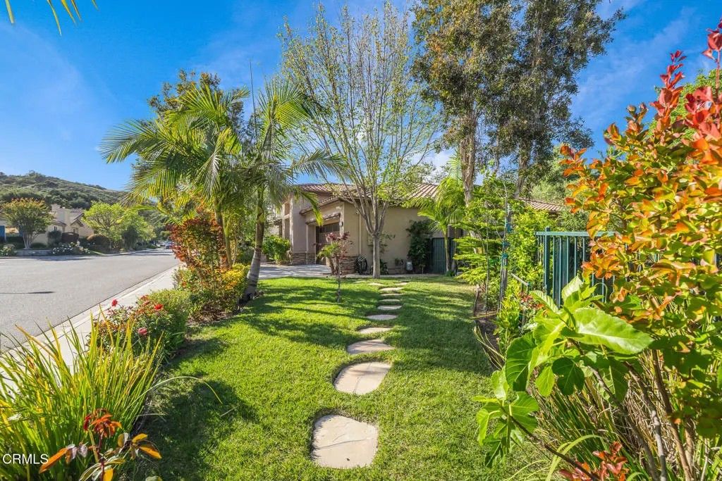 Photo of 4147 Mountain Creek Drive, Thousand Oaks, CA 91320 (MLS # V1-35852)