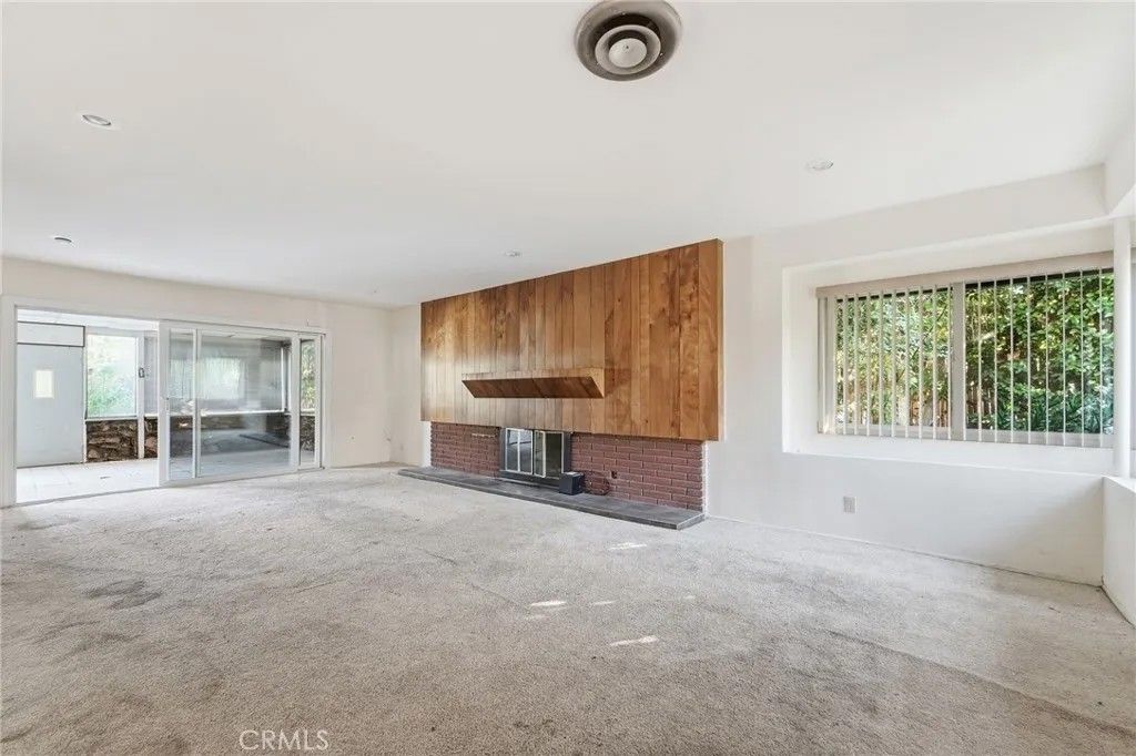 Photo of 1990 Coventry Court, Thousand Oaks, CA 91362 (MLS # PW25280371)