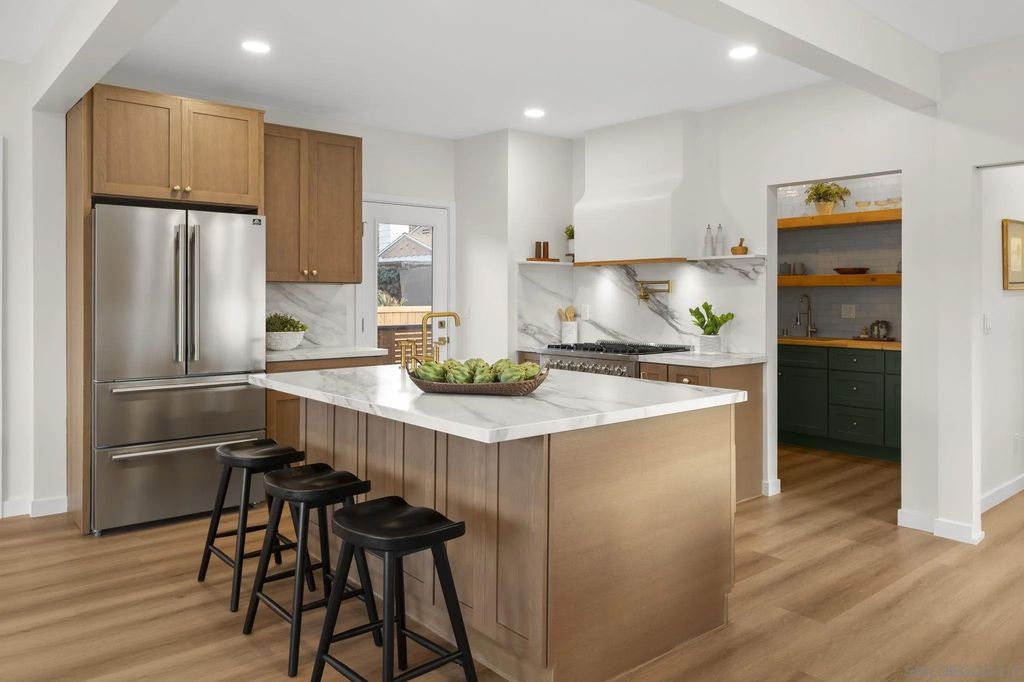 Photo of 1091 Lincoln Ave, San Diego, CA 92103 (MLS # 250043906)