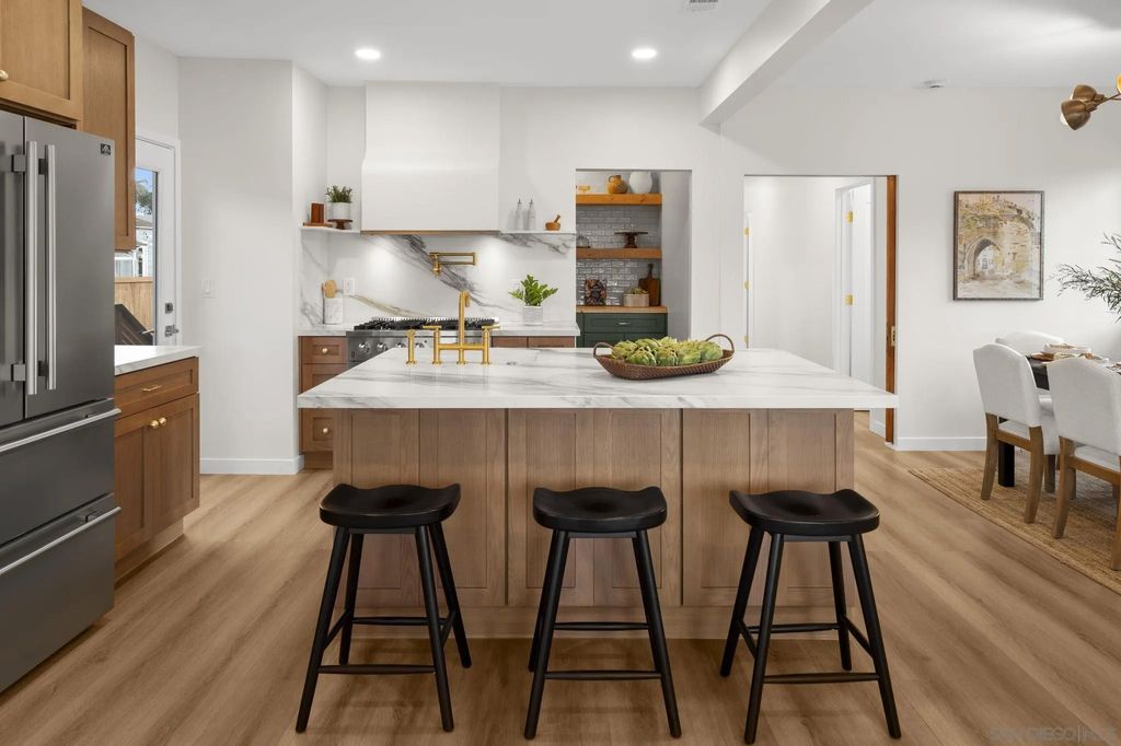 Photo of 1091 Lincoln Ave, San Diego, CA 92103 (MLS # 250043906)