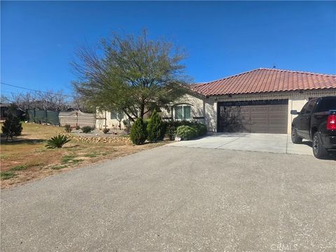 Photo of 10438 7th Ave, Hesperia, CA 92345 (MLS # WS26056727)