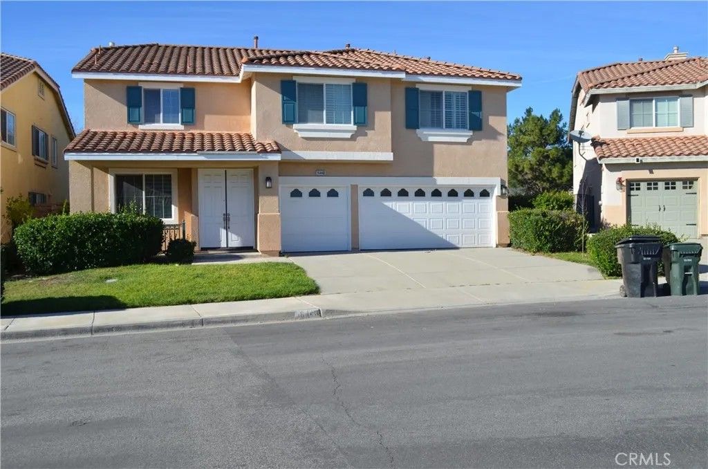 Photo of 16448 Los Coyotes St, Fontana, CA 92336 (MLS # CV26011094)