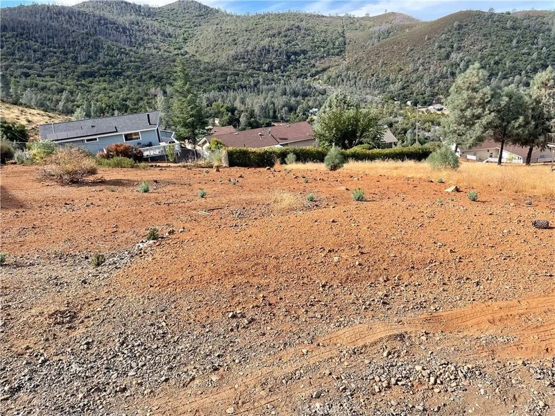 6875 Grande Vista Dr.