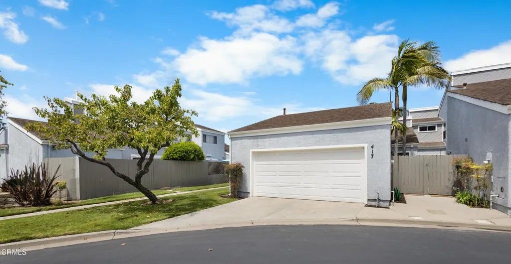 Photo of 417 Harbor Lights Lane, Port Hueneme, CA 93041 (MLS # V1-35784)