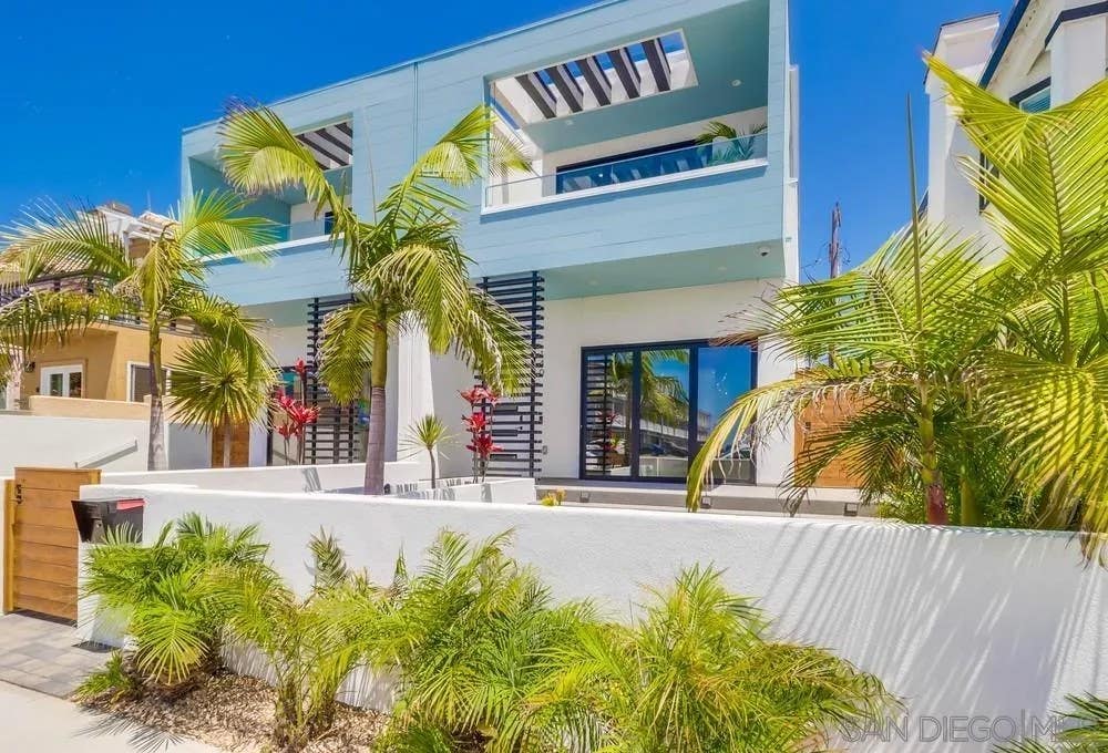 Photo of 140 Imperial Beach Blvd, Imperial Beach, CA 91932 (MLS # 260015215)
