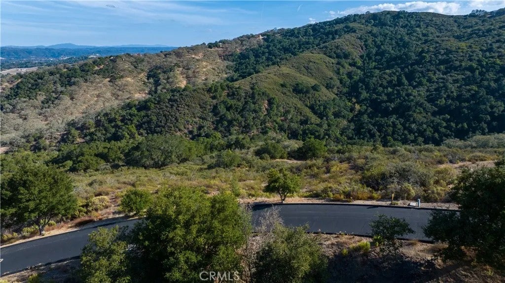 Photo of 10930 Vista Rd, Atascadero, CA 93422 (MLS # NS26230390)
