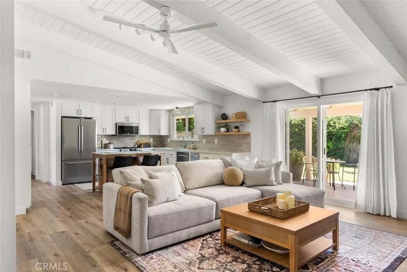 1419 Lazy Trail