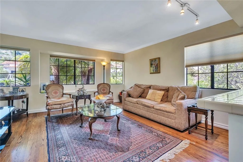 6516 Sandy Point Court