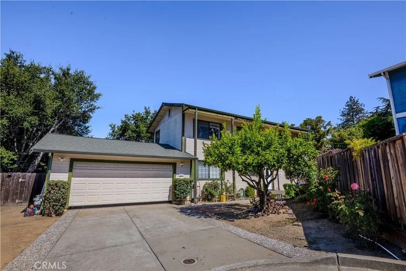 19430 Solitaire Court